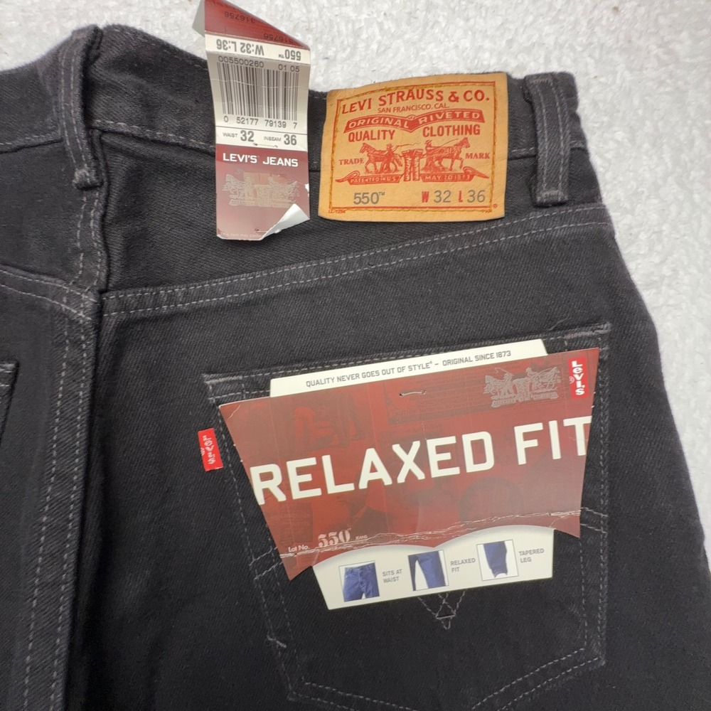 Levis 550 Relaxed Fit Tapered Leg Jeans Mens 32x36 Black 100% Cotton NWT
